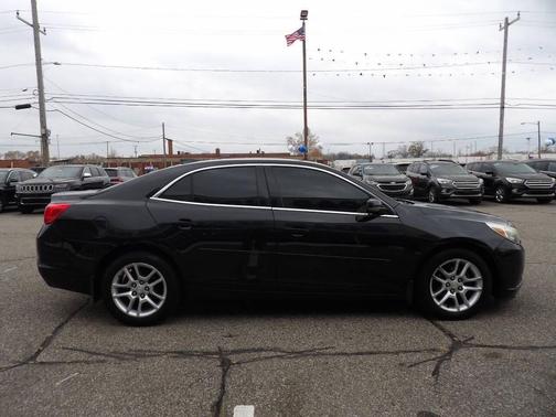 2015 Chevrolet Malibu 1LT