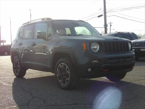 2016 Jeep Renegade Trailhawk