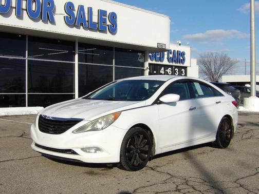 2011 Hyundai SONATA SE
