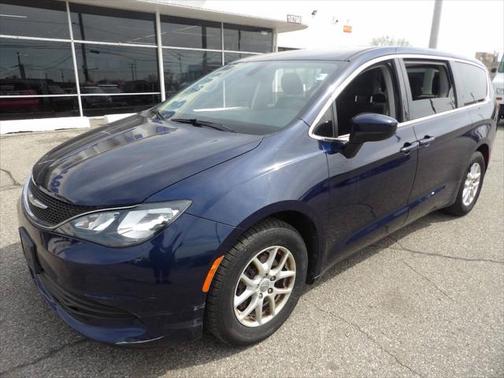 2017 Chrysler Pacifica LX