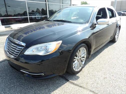 2013 Chrysler 200 Limited