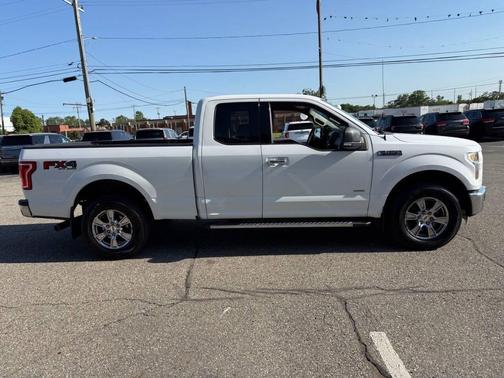 Oxford White 2015 Ford F-150 XLT