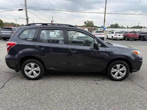 Dark Gray Metallic 2016 Subaru Forester 2.5i