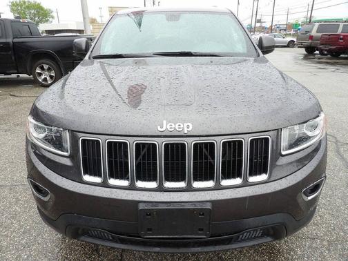 Granite Crystal Metallic Clearcoat 2015 Jeep Grand Cherokee Laredo