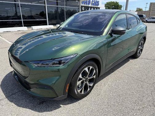 Eruption Green 2025 Ford Mustang Mach-E Select