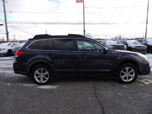 2013 Subaru Outback 2.5i Premium