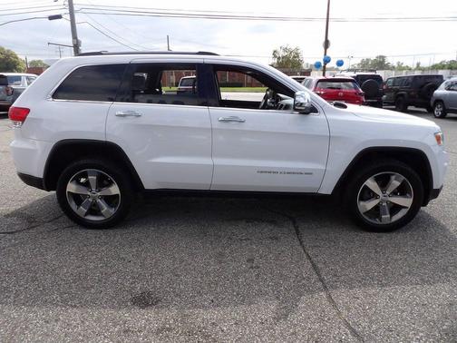 Bright White Clearcoat 2016 Jeep Grand Cherokee Limited