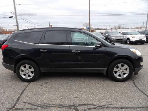 2011 Chevrolet Traverse LT