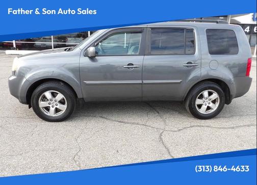 Polished Metal Metallic 2011 Honda Pilot EX
