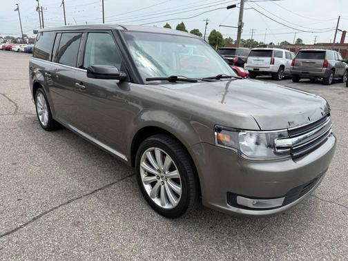Mineral Gray Metallic 2014 Ford Flex SEL