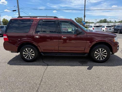 Bronze Fire Metallic 2016 Ford Expedition XLT