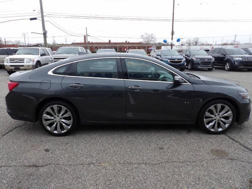 2017 Chevrolet Malibu Premier
