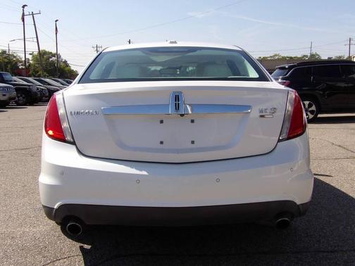 2011 Lincoln MKS EcoBoost