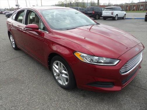 2013 Ford Fusion SE