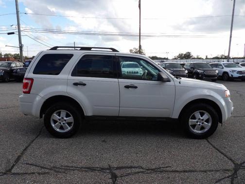2009 Ford Escape XLT