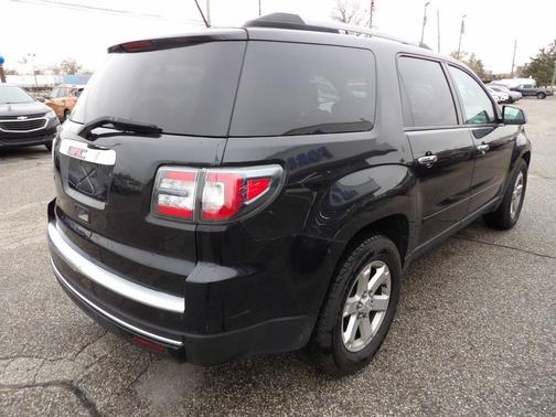 2015 GMC Acadia SLE-2