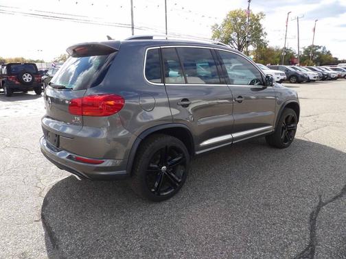 2016 Volkswagen Tiguan 2.0T S 4MOTION