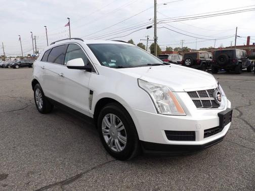 2010 Cadillac SRX Base