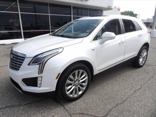 2017 Cadillac XT5 Platinum