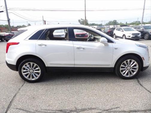 2017 Cadillac XT5 Platinum