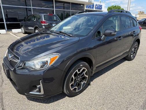 Crystal Black Silica 2016 Subaru Crosstrek 2.0i Limited