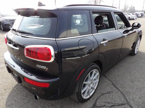 2017 MINI Clubman Cooper S ALL4