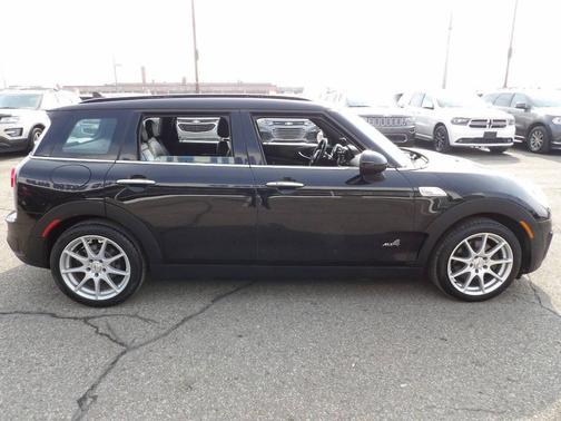 2017 MINI Clubman Cooper S ALL4
