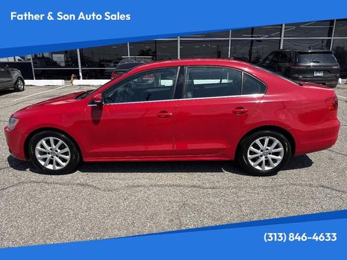 Tornado Red 2014 Volkswagen Jetta Auto SE w/Connectivity