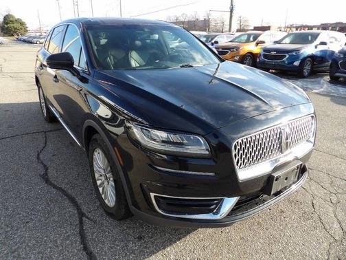 2019 Lincoln Nautilus Standard