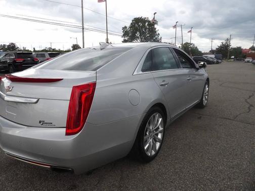 2016 Cadillac XTS Luxury