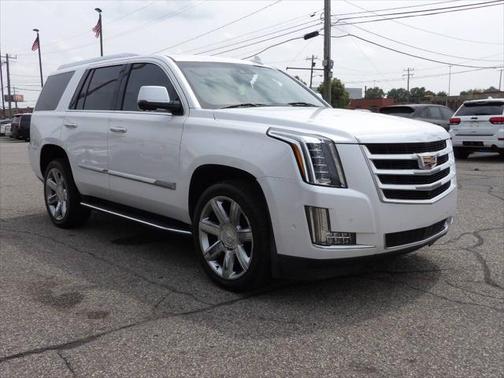 2020 Cadillac Escalade Luxury