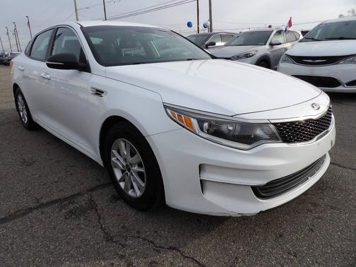 2018 Kia Optima LX