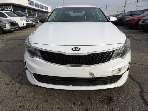 2018 Kia Optima LX