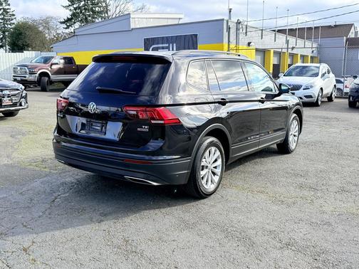 2018 Volkswagen Tiguan 2.0T S 4MOTION