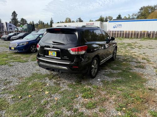 2014 Nissan Pathfinder Platinum