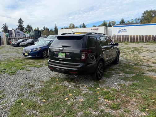 2013 Ford Explorer Sport