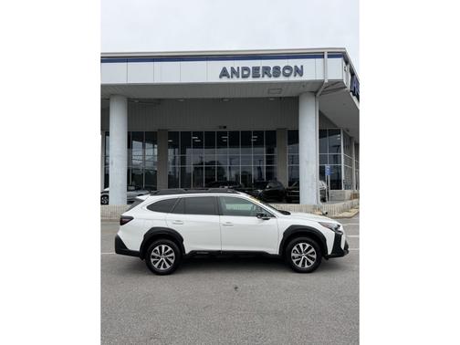 Crystal White Pearl 2025 Subaru Outback Premium