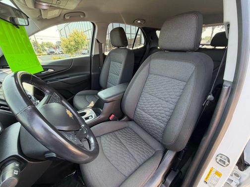Summit White 2019 Chevrolet Equinox 1LT