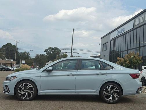 Gray 2026 Volkswagen Jetta 1.4T SEL
