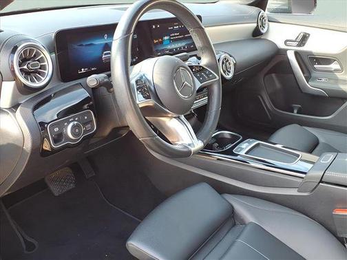 2025 Mercedes-Benz CLA 250 4MATIC