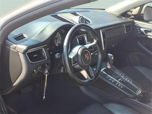 2018 Porsche Macan S
