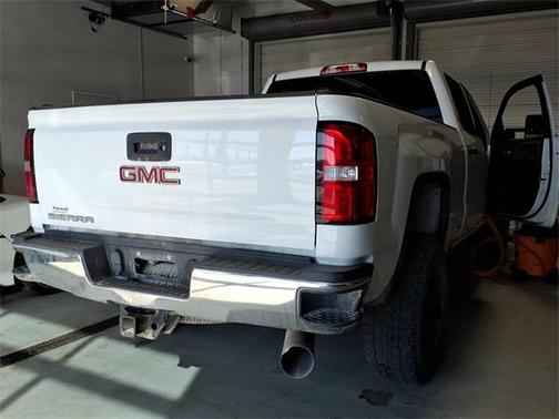2017 GMC Sierra 2500 Base