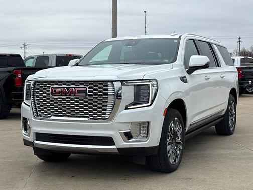 2023 GMC Yukon XL Denali Ultimate