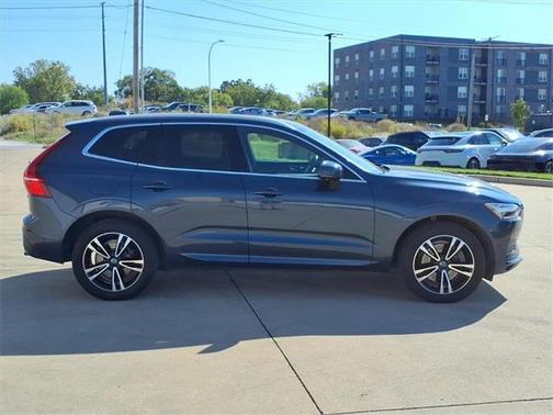 2018 Volvo XC60 T6 Momentum