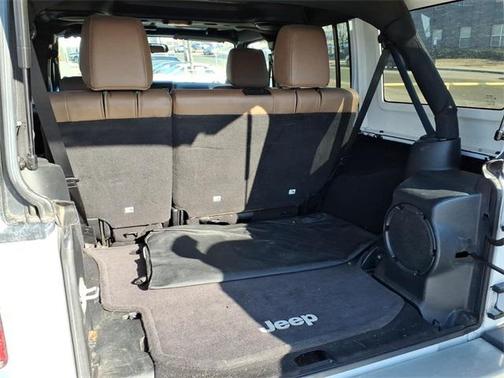 2011 Jeep Wrangler Unlimited Sahara