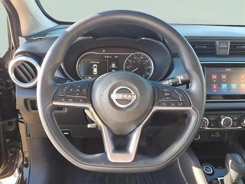2023 Nissan Versa 1.6 SV