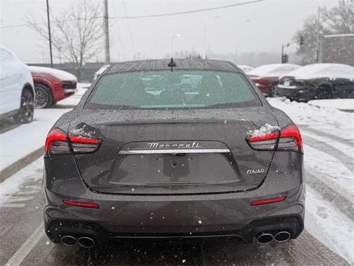 2022 Maserati Ghibli Modena