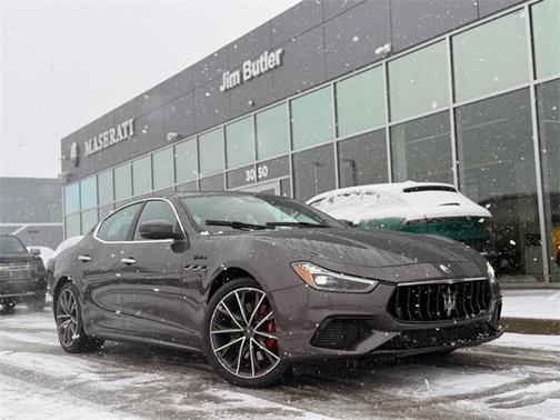 2022 Maserati Ghibli Modena