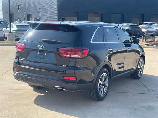 2020 Kia Sorento LX
