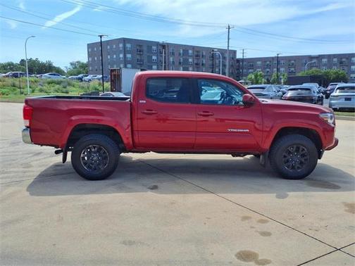 2017 Toyota Tacoma Base
